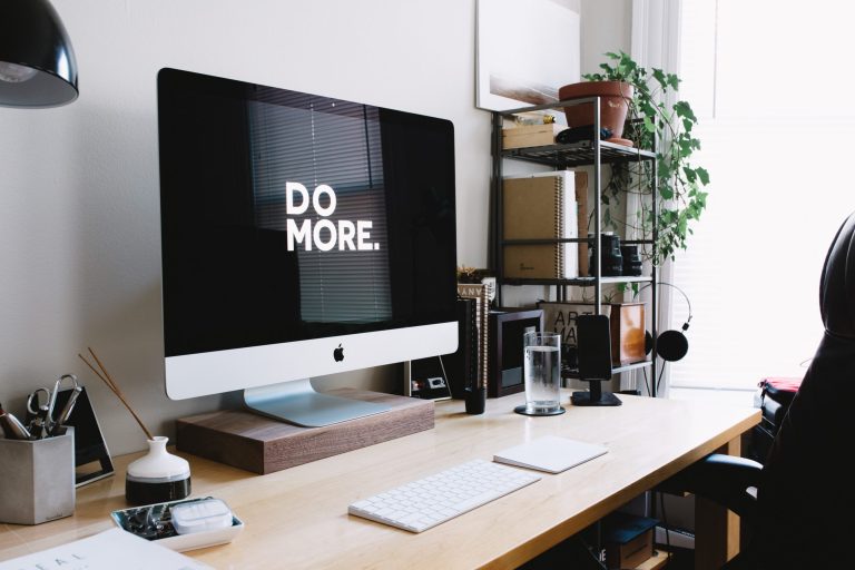 Office Space Set-up Do’s and Don’ts 2 carl heyerdahl KE0nC8 58MQ unsplash scaled 1