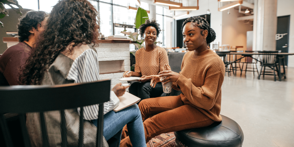 Elevating Office Performance: Bridging the Gap Between Productivity and Communication 3 Elevating Office Performance: Bridging the Gap Between Productivity and Communication team