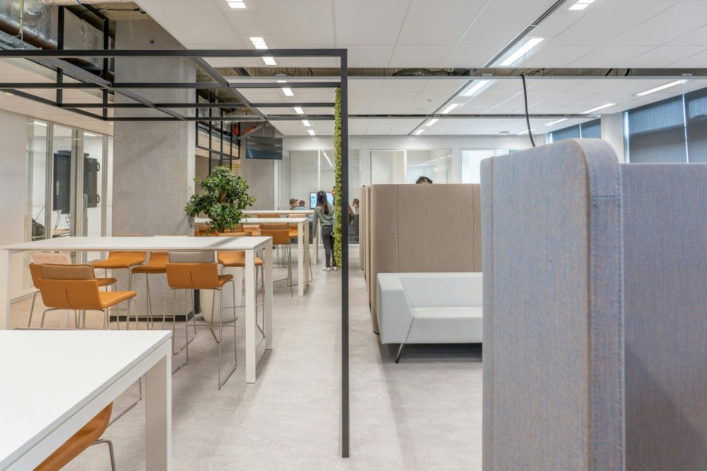 Planning for Efficient Office Space: Everything You Need to Know 2 efficient layout