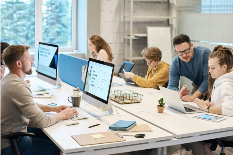 The Benefits of Using AI to Improve Employee Productivity 2 Ekranuznemums 2024 12 10 144928