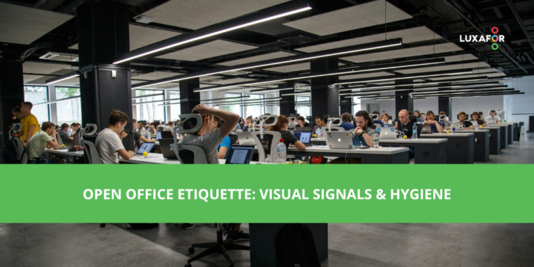 Open Office Etiquette: Visual Signals & Hygiene