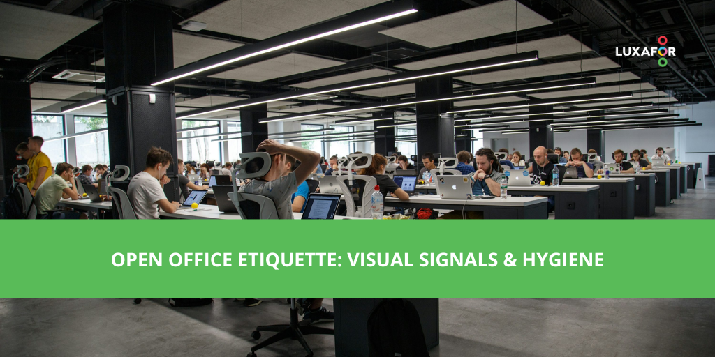 Open Office Etiquette: Visual Signals & Hygiene